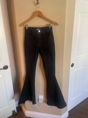 Altar'd State | High Rise Raw
Hem Flare Bell Bottom Black Jeans Size S
